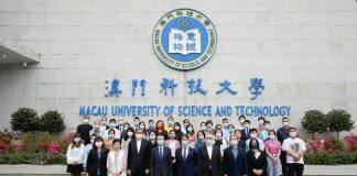 澳门科技大学向长期服务的教职员颁发长期服务奖