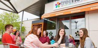 想留学英国,来看看英国女王大学为学生提供的十大暖心服务怎样?