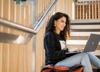 英国利兹大学2026入学季卓越奖学金开放申请